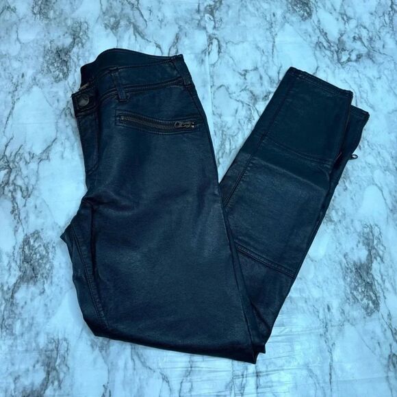 Free People Denim - Free People Faux leather Skinny Jeans size 4 Black Gold Zipper detail